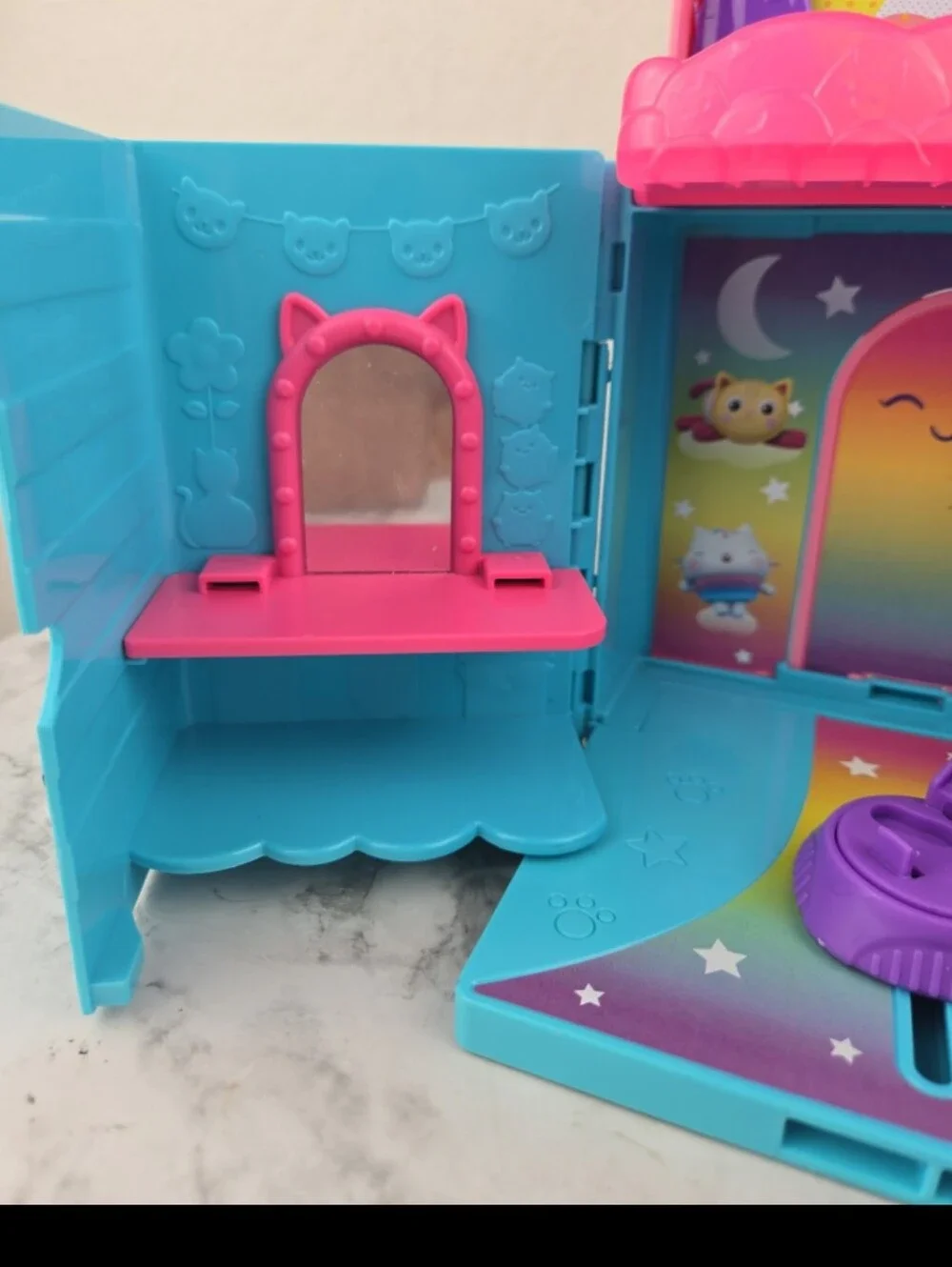 Gabby’s Dollhouse, Rainbow Closet Portable Playset(ONLY CASE)
